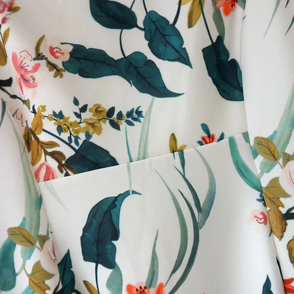 M&S Collection Fitted Midi Dress Ivory Size 8 Floral Bodycon Wedding Cruise BNWT - Picture 4 of 12